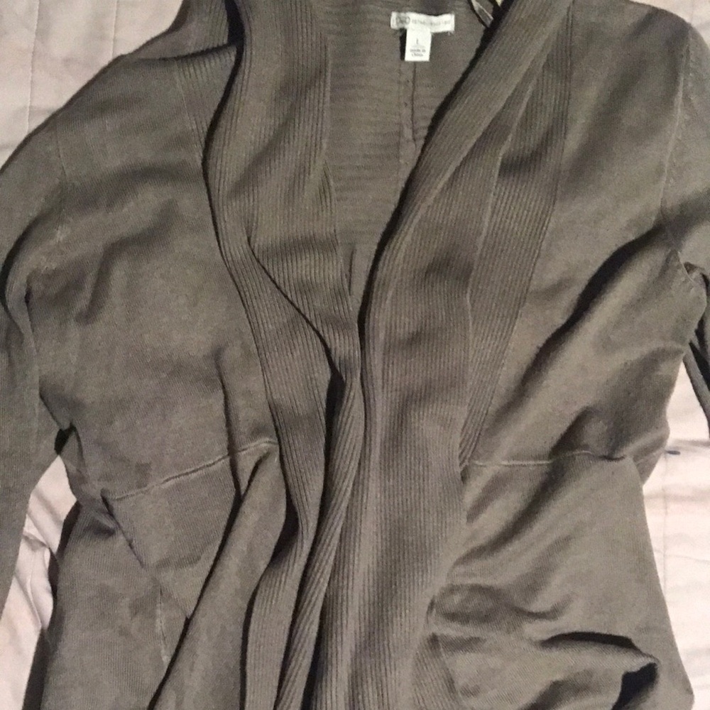 Women's Gray Sweater